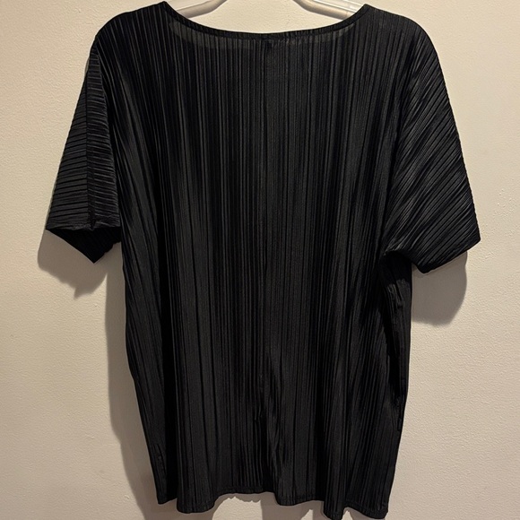 JM Collection Black Pleated Short-Sleeve Tee - Picture 6 of 6
